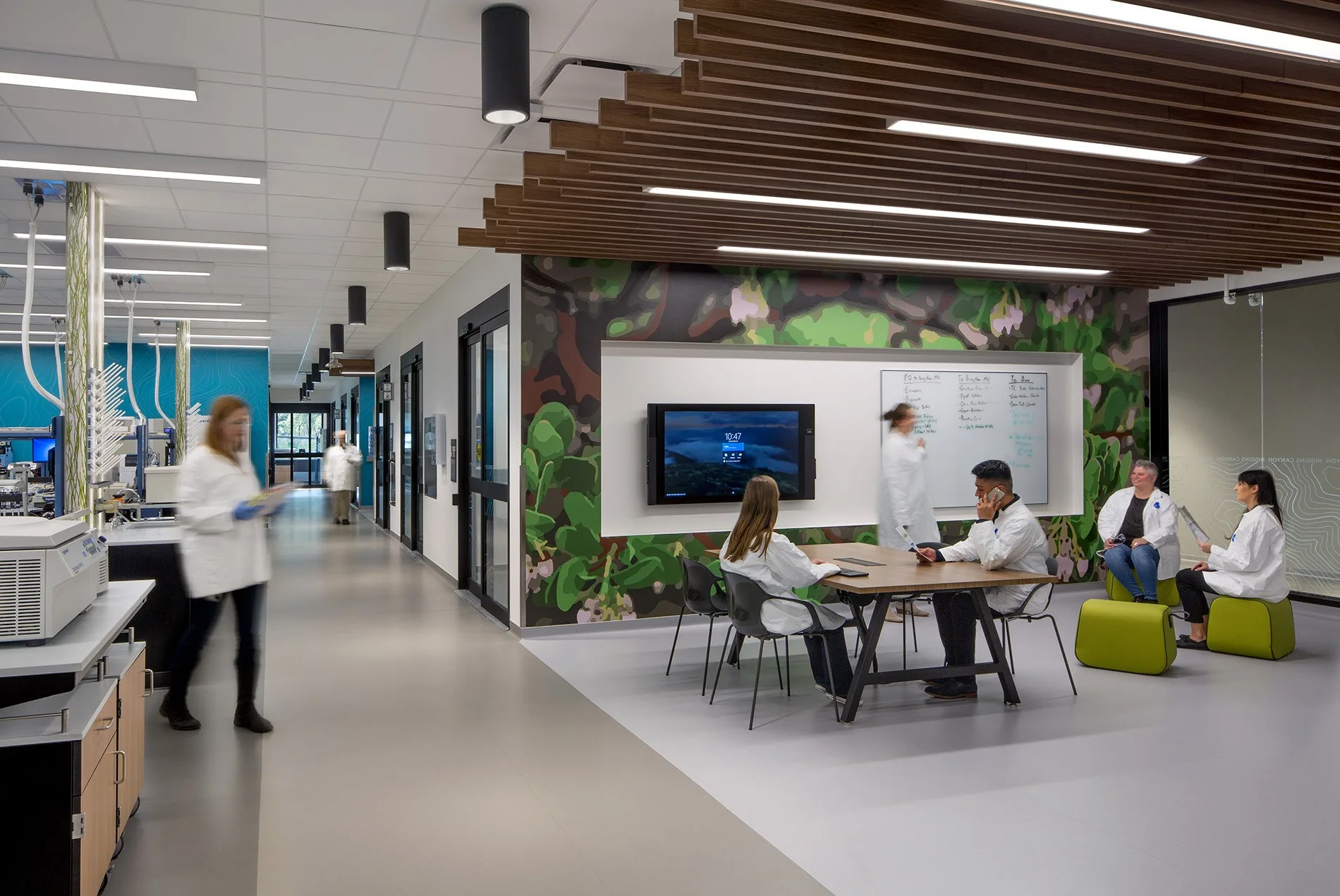 Projects Slider Feature